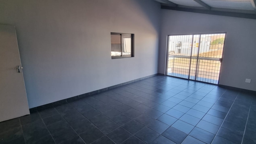 To Let Commercial Property for Rent in Vredenburg Western Cape